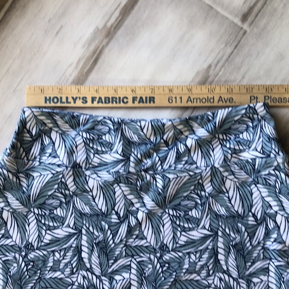 Eddie Bauer Kacey Faux Wrap Active Stretch Skirt / Size Small - Picture 5 of 8